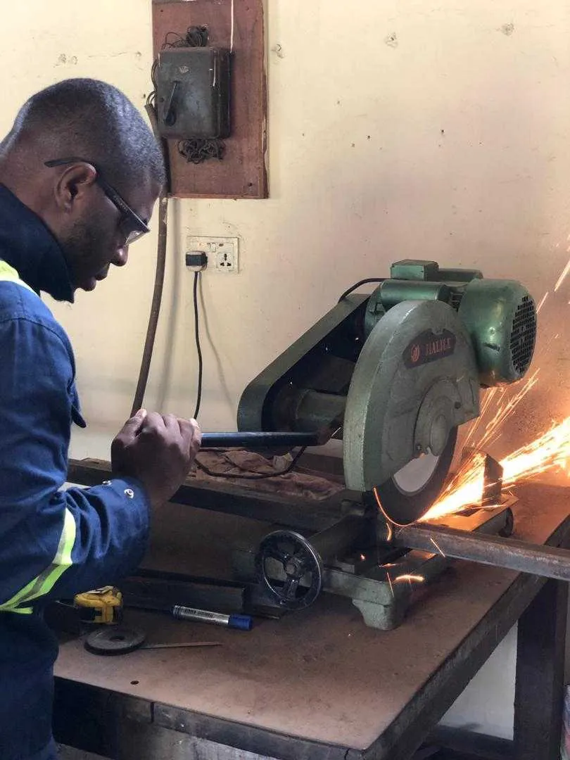 Hands-on mechanical engineering